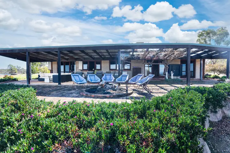 354 Cemetery Road, Eldorado VIC 3746