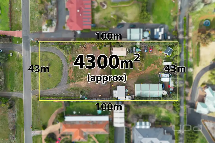 10 Aviator Place, Brookfield VIC 3338