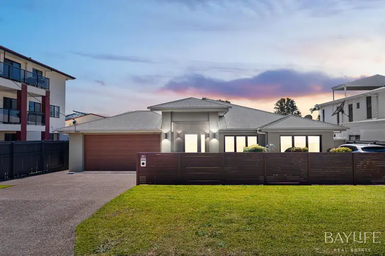 20 Warde Street, Scarborough QLD 4020