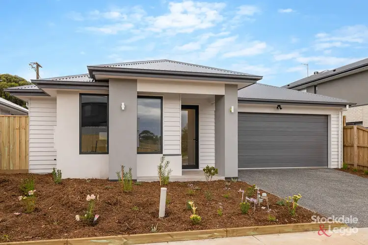 92 Pembrey Loop, Cowes VIC 3922