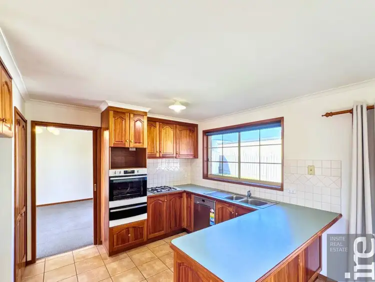 Second view of Homely house listing, 6 Janet Court, Wangaratta VIC 3677