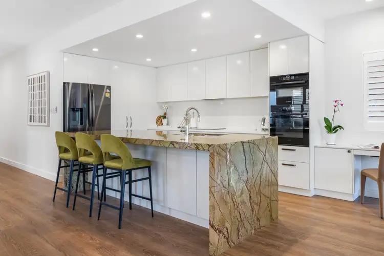 Fifth view of Homely villa listing, 1/10 Peerless Avenue, Mermaid Beach QLD 4218