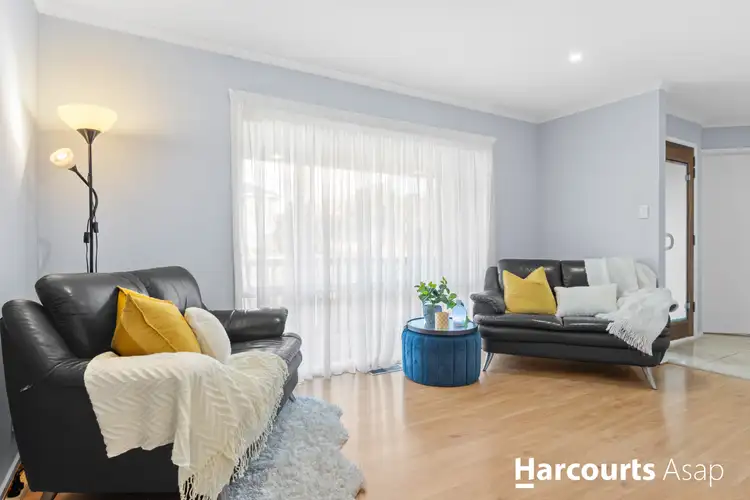 Second view of Homely house listing, 9 Garfield Court, Hampton Park VIC 3976