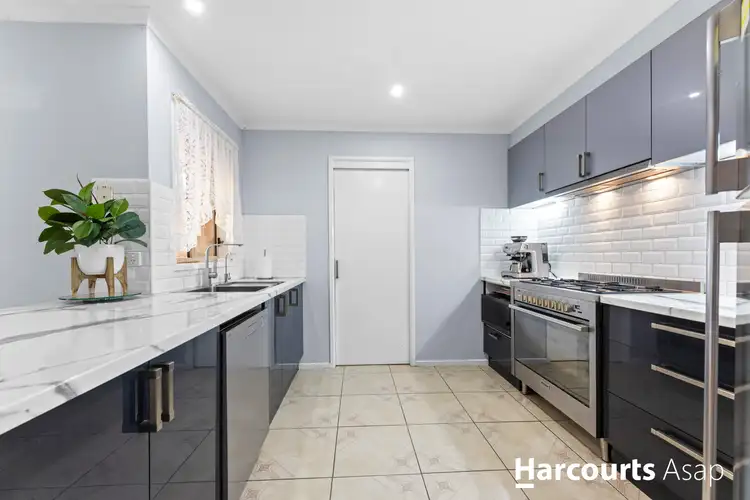 Fifth view of Homely house listing, 9 Garfield Court, Hampton Park VIC 3976