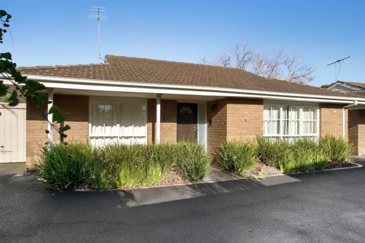2/34 Adelaide Street, Mornington VIC 3931