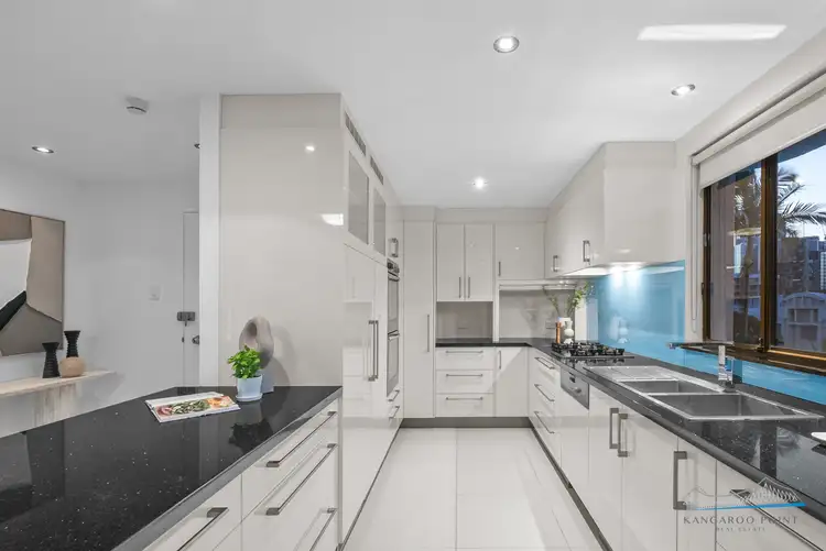 Sixth view of Homely apartment listing, 4/77 Cairns Street, Kangaroo Point QLD 4169