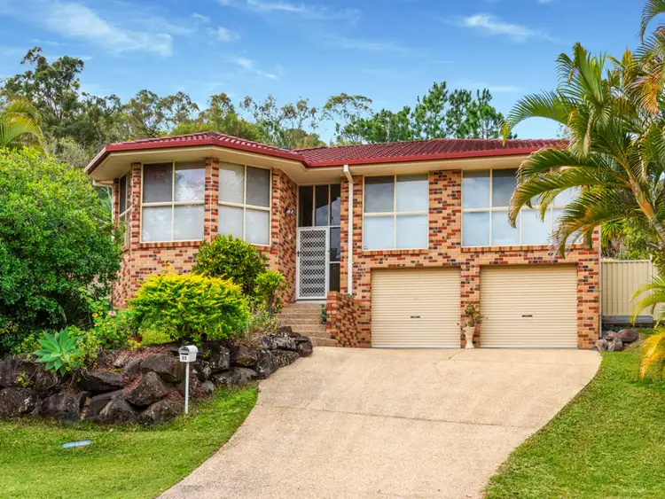 11 White Cap Close, Pacific Pines QLD 4211
