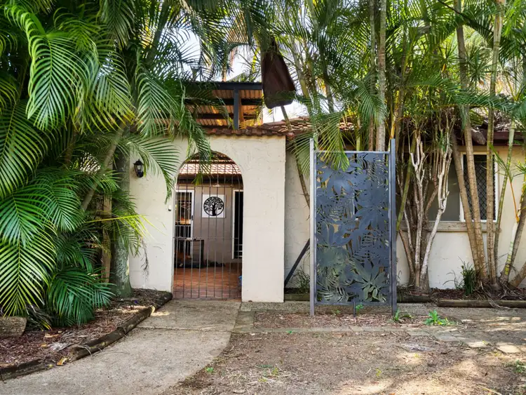 15 Chamberlain Street, Sadliers Crossing QLD 4305