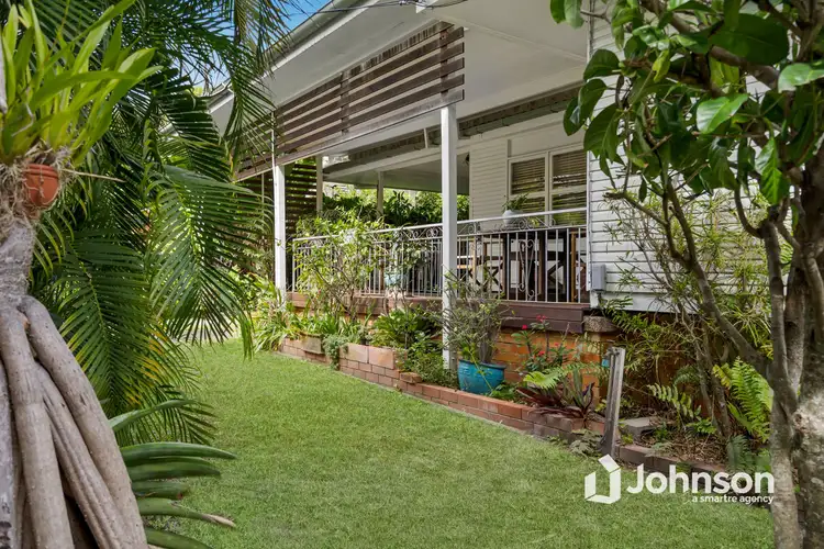 Second view of Homely house listing, 4 Karloo Street, Wynnum QLD 4178