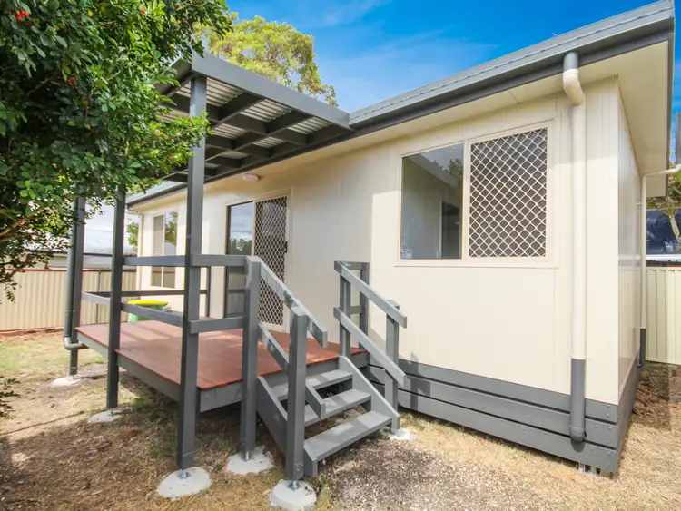 2/22 Stuart Street, Eastern Heights QLD 4305