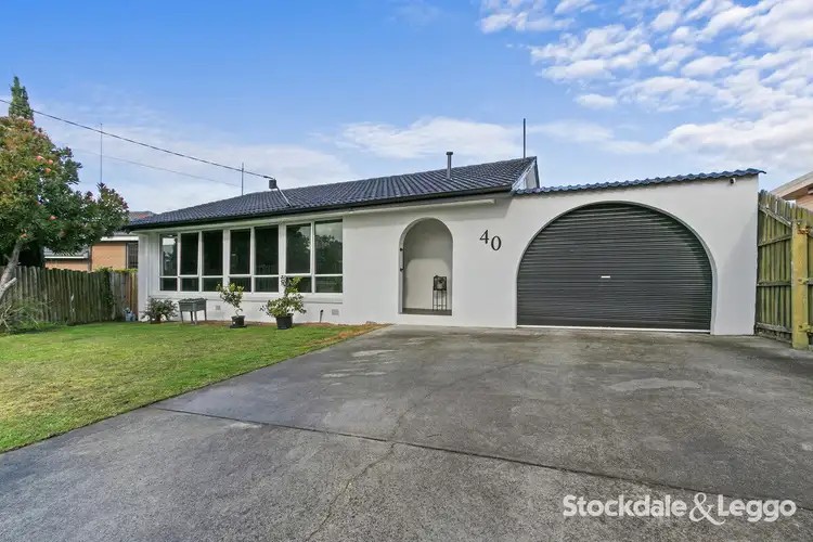 40 Dunbar Grove, Churchill VIC 3842