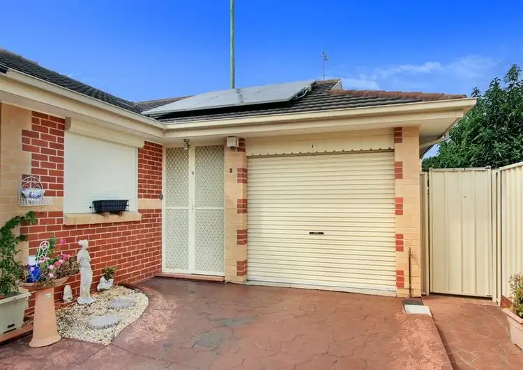 4/19 Baan Baan Street, Dapto NSW 2530