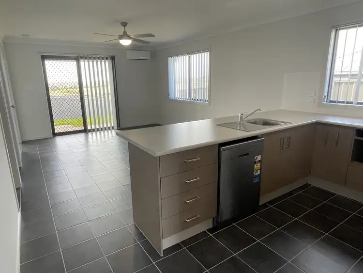 Third view of Homely semi-detached listing, 2/1 Wyoming Avenue, Gobbagombalin NSW 2650