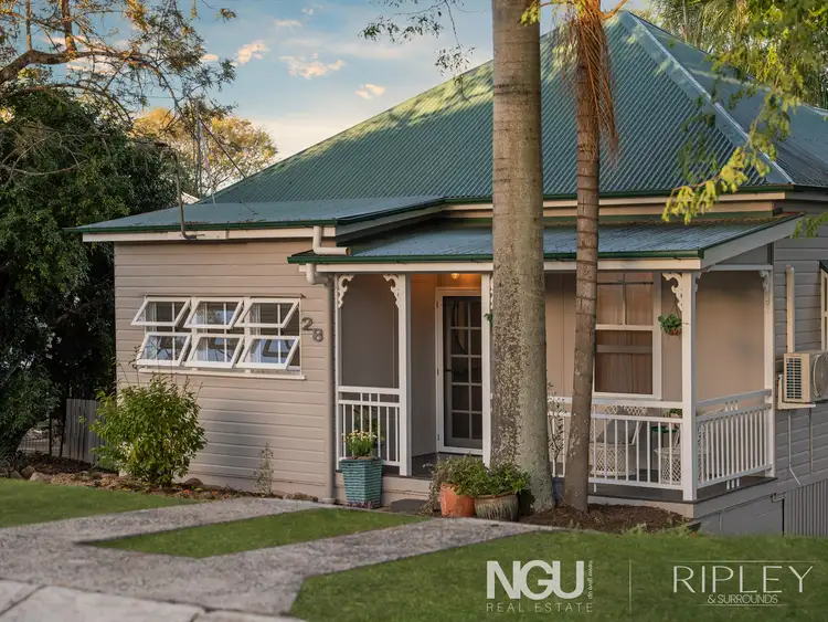 28 Alice Street, Silkstone QLD 4304