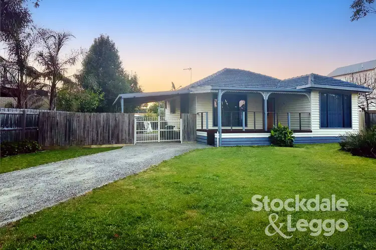 9 Tassel Road, Safety Beach VIC 3936