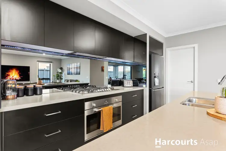 23 Tweed Road, Clyde North VIC 3978