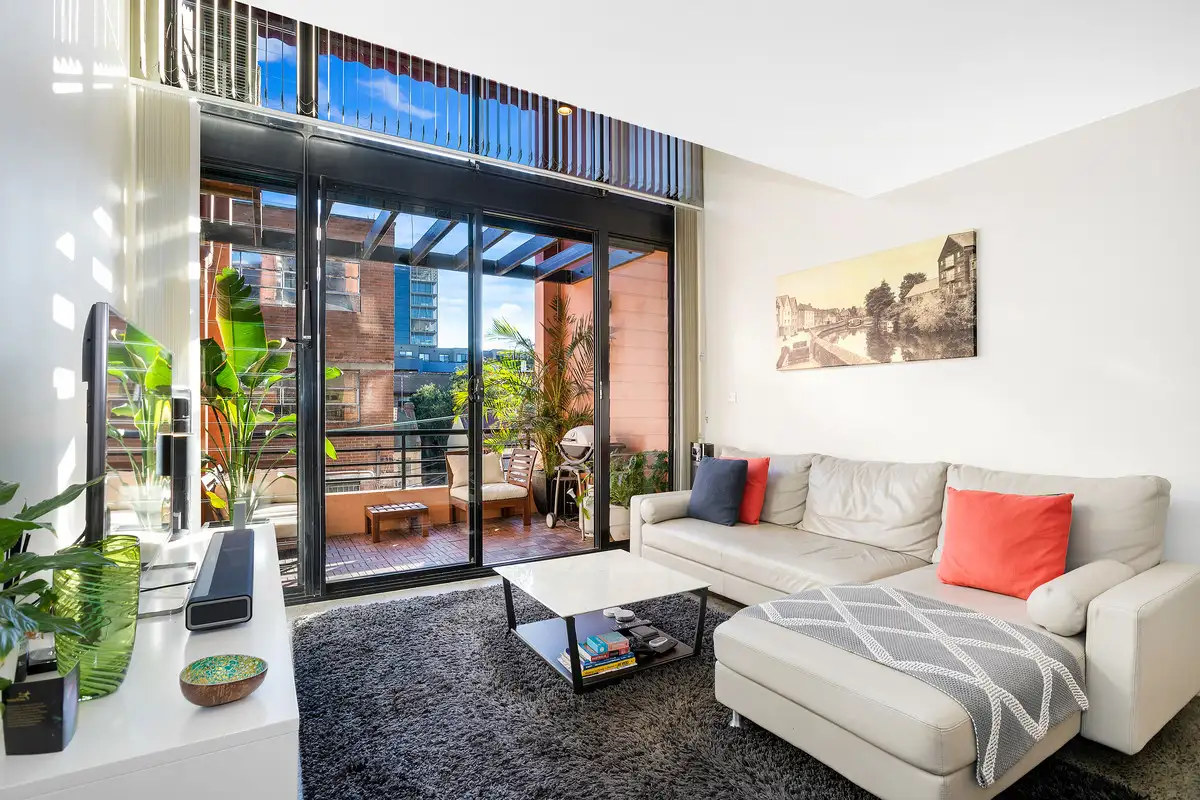 Main view of Homely apartment listing, 3/553 Elizabeth Street, Surry Hills NSW 2010