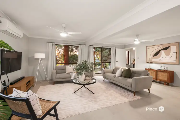 5 Boynedale Street, Carindale QLD 4152
