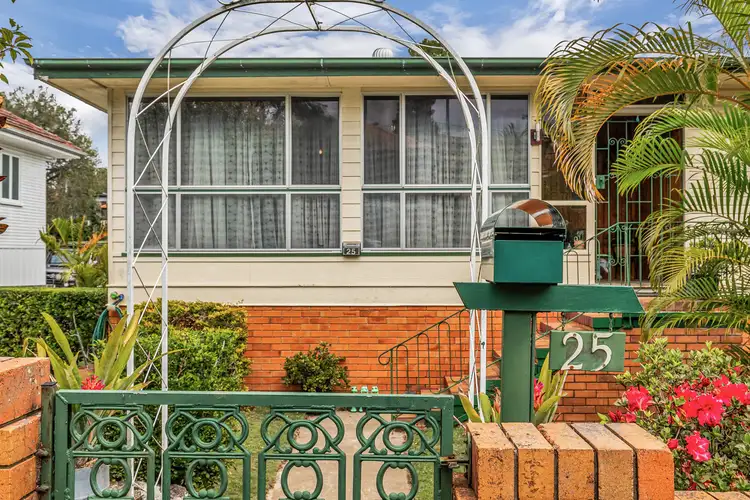 25 Millicent Street, Moorooka QLD 4105