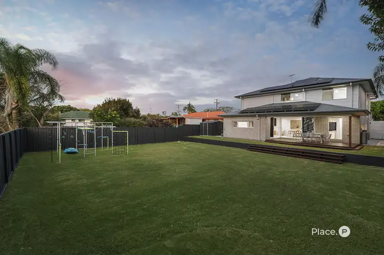 46 Mee Street, Carina QLD 4152