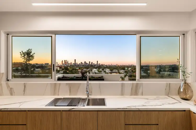 804/100 Holdsworth Street, Coorparoo QLD 4151