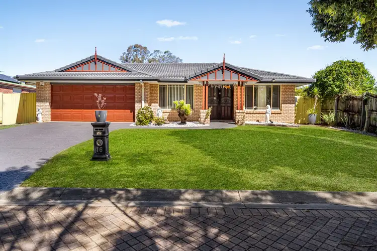 16 Beamont Place, Forest Lake QLD 4078