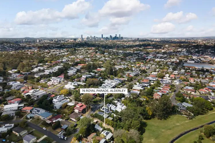 76 Royal Parade, Alderley QLD 4051
