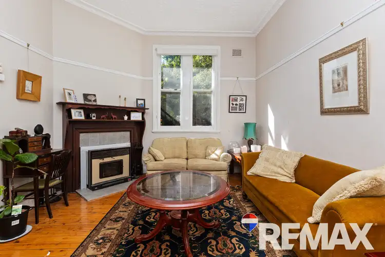 36 George Street, Junee NSW 2663