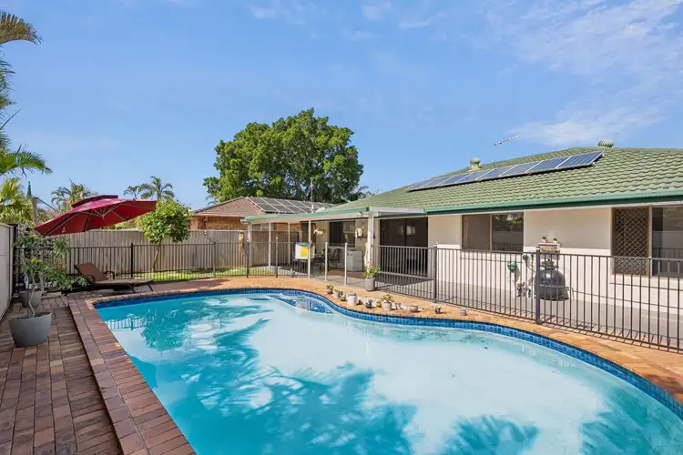 119 Hooker Boulevard, Broadbeach Waters QLD 4218
