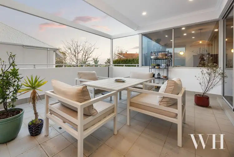 36 Swan Road