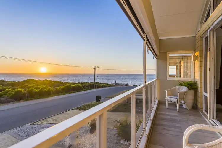 8A Gretel Drive, Falcon WA 6210