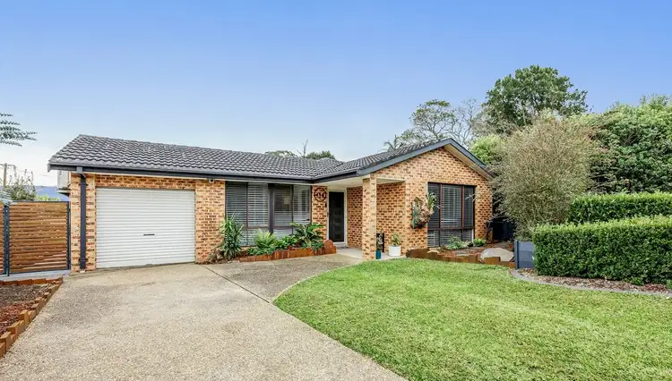 8 Crighton Place, Dapto NSW 2530