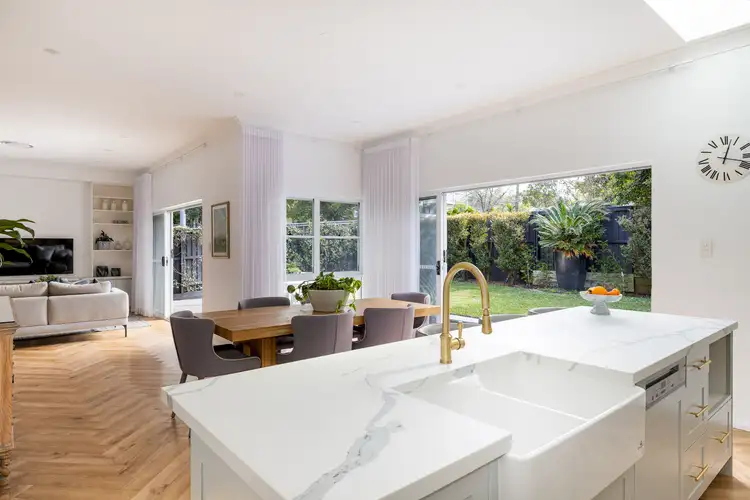 2 Blaxland Street, Hunters Hill NSW 2110