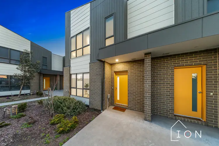 27 Delosperma Mews, Clyde VIC 3978