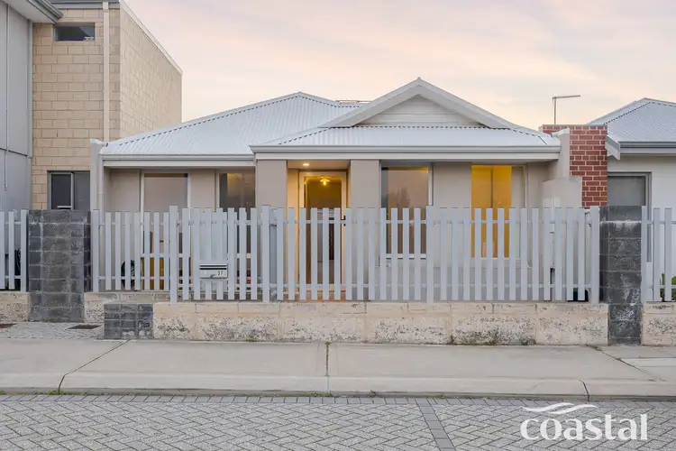 37 Tallering Way, Golden Bay WA 6174