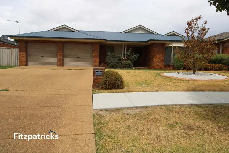 104 Yentoo Drive, Glenfield Park NSW 2650