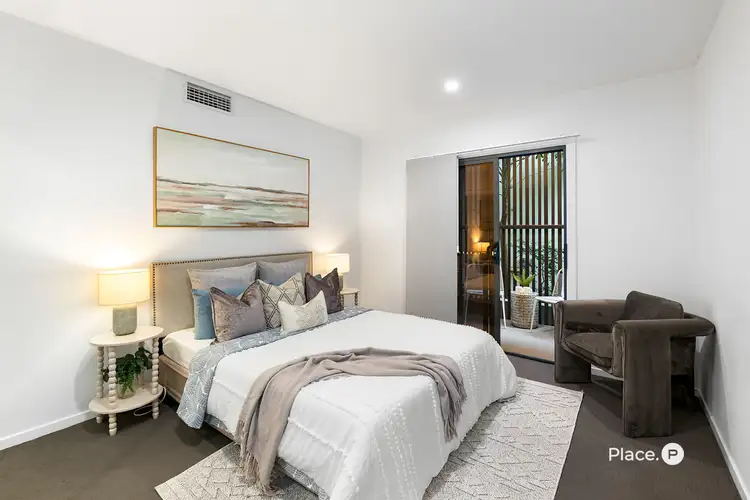 Sixth view of Homely unit listing, 3/45 Clarence Road, Indooroopilly QLD 4068
