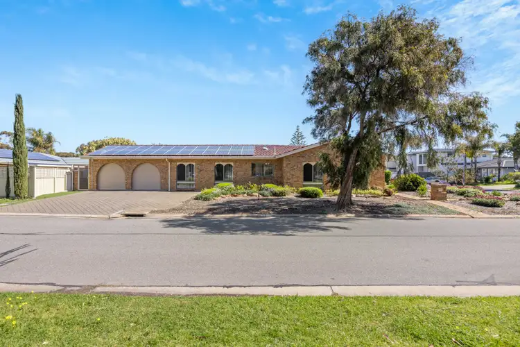 24 Manly Circuit, West Lakes Shore SA 5020