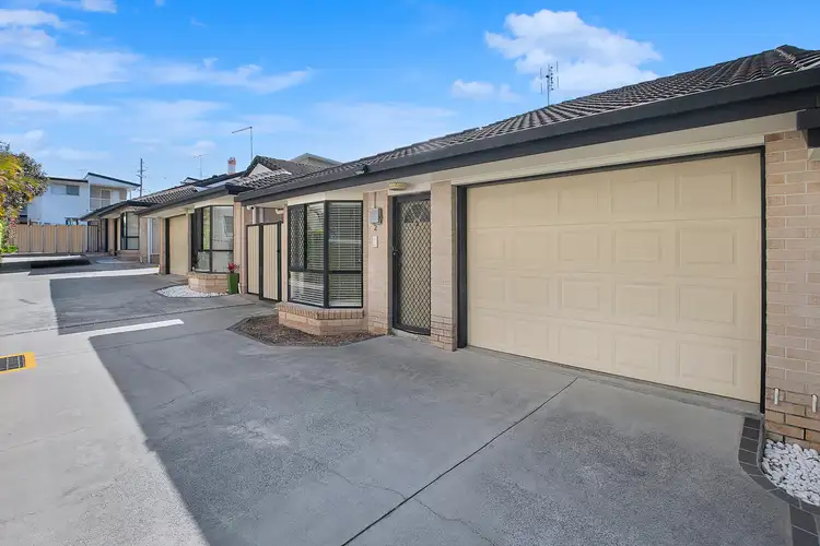 2/10 Portwood Street, Redcliffe QLD 4020
