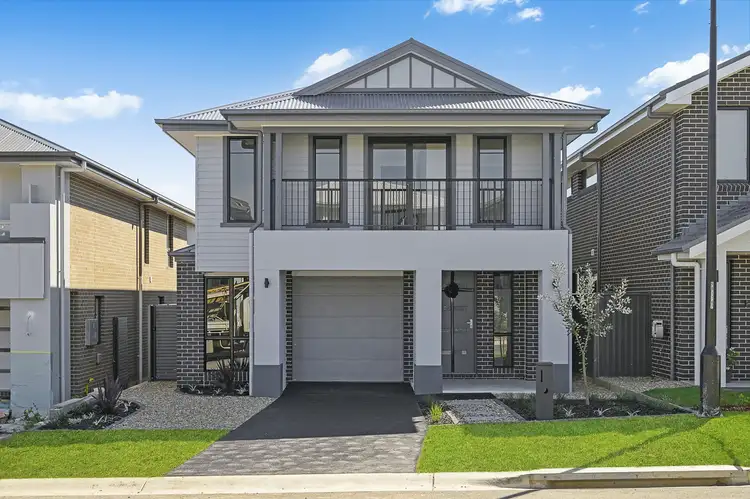 8 Balderstone Way, Catherine Field NSW 2557