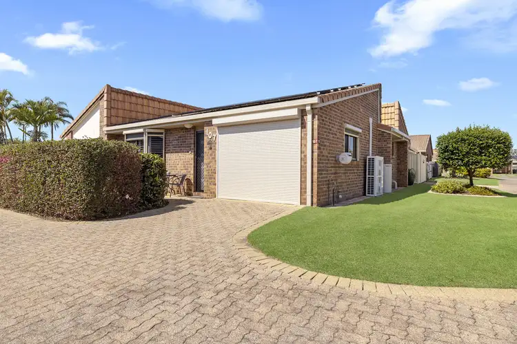 107/8 Melody Court, Warana QLD 4575