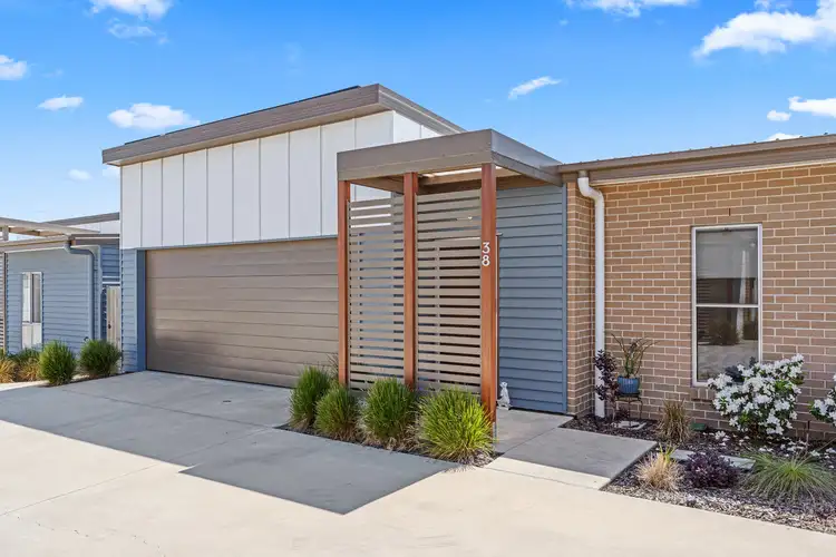 38/1 Links Court, Urraween QLD 4655