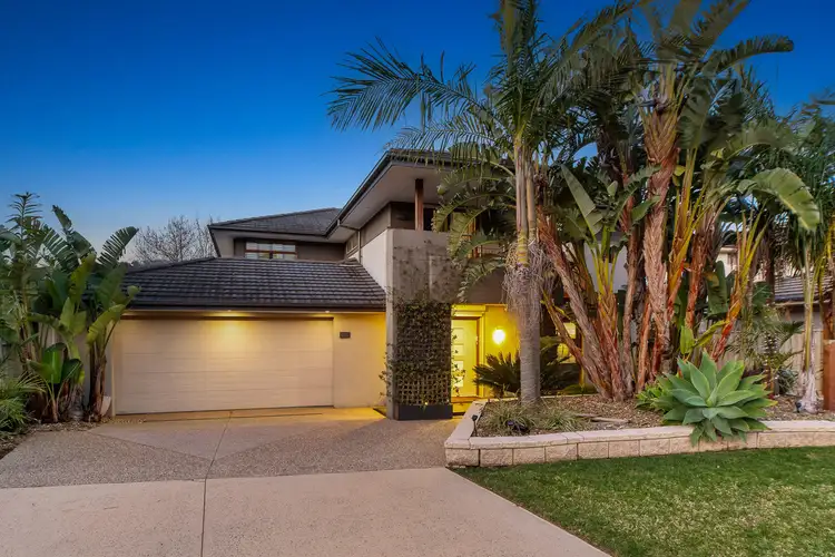 24 Mashie Terrace, Sandhurst VIC 3977