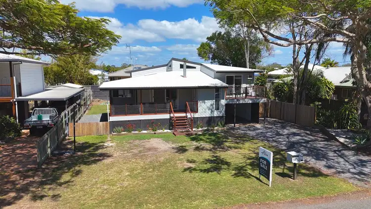 125 Kingfisher  Parade, Toogoom QLD 4655