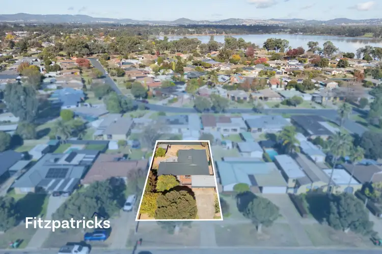 474 Lake Albert Road, Lake Albert NSW 2650
