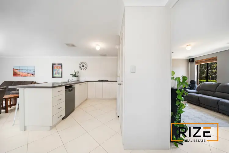 Seventh view of Homely house listing, 9 Dillwynia Bend, Banksia Grove WA 6031