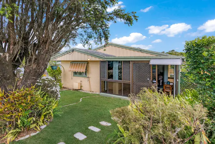 14 Eastbourne Street, Chermside West QLD 4032