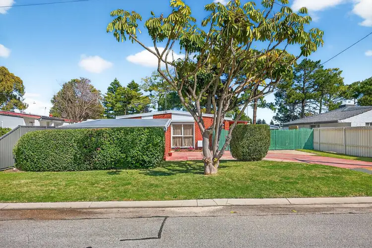 13 Delphinus Place, Rockingham WA 6168