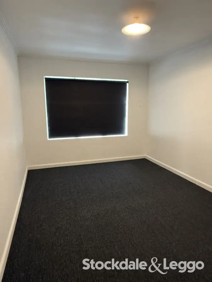 Fifth view of Homely flat listing, 1/28 Elgin Street, Morwell VIC 3840