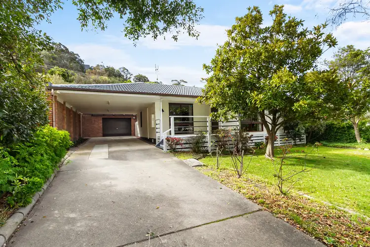 39 Robin Street, Lakes Entrance VIC 3909